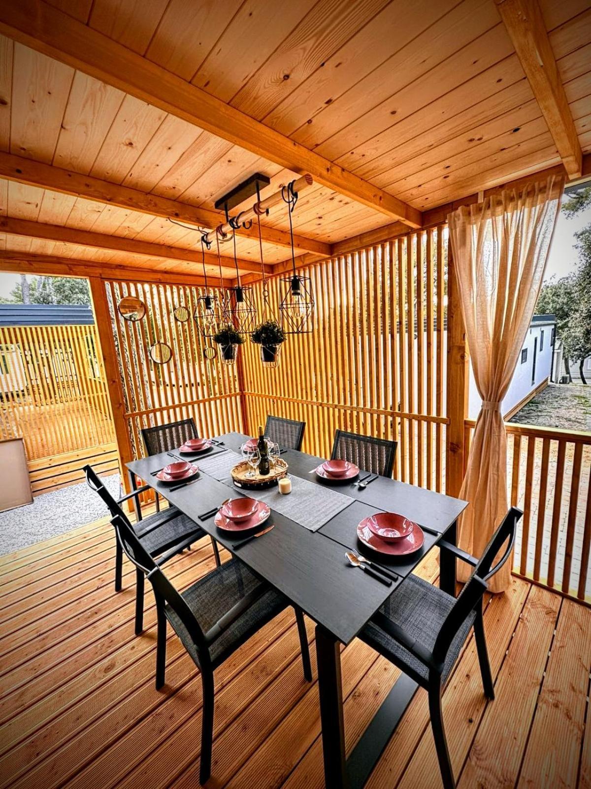 Mobile Home Tasha Biograd Na Moru Exterior foto